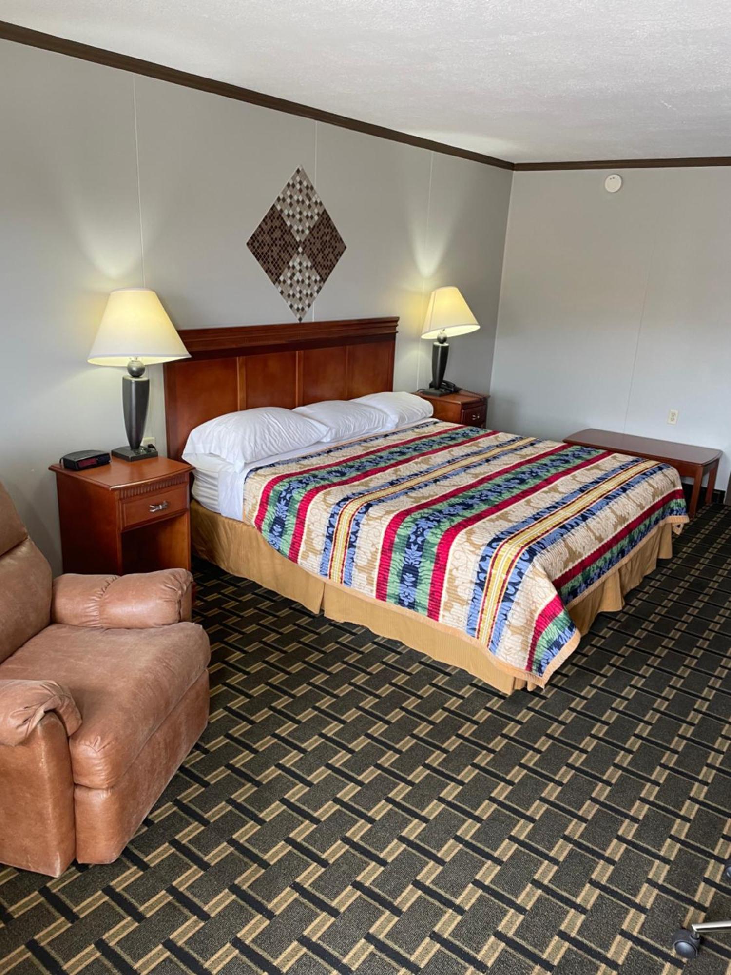 Bedford Inn Elk City Extérieur photo