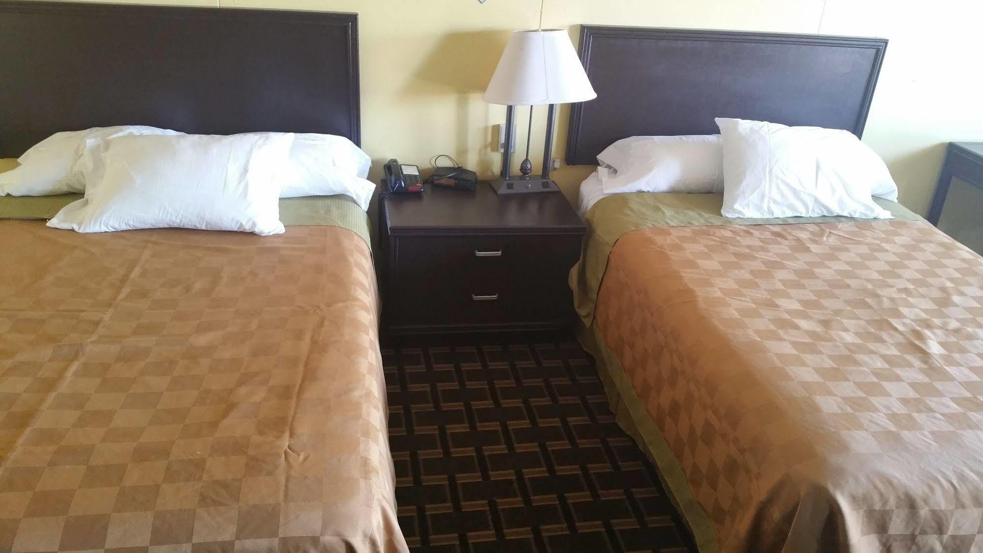 Bedford Inn Elk City Extérieur photo
